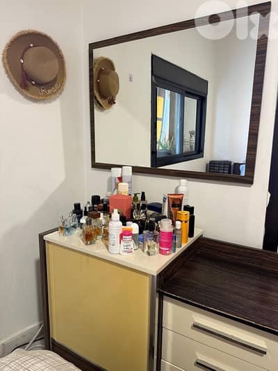 غرفة نوم مستعملة من عند بيوتي هوم