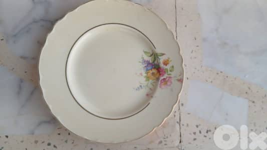 صحن بريطاني انتيك