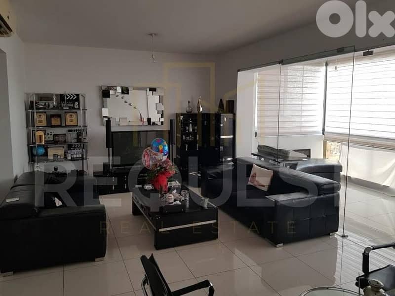 Apartment For Sale in Sad El Baouchriye شقة للبيع في سد البوشرية 0