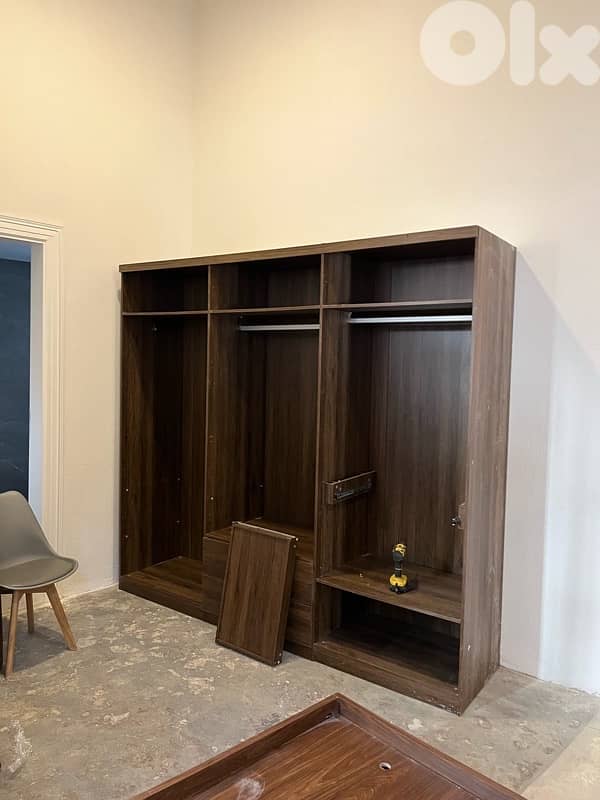 full bedroom used in good condition 2