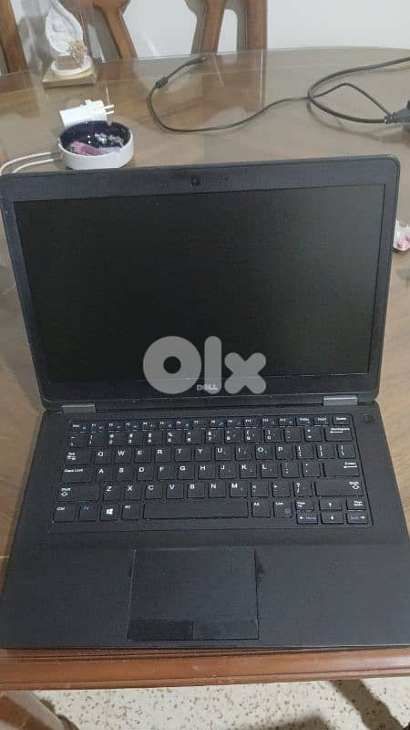 Dell laptop i5 6th 0