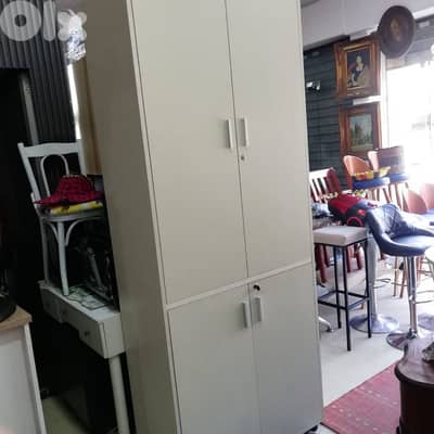 خزنات  شبه جديدي