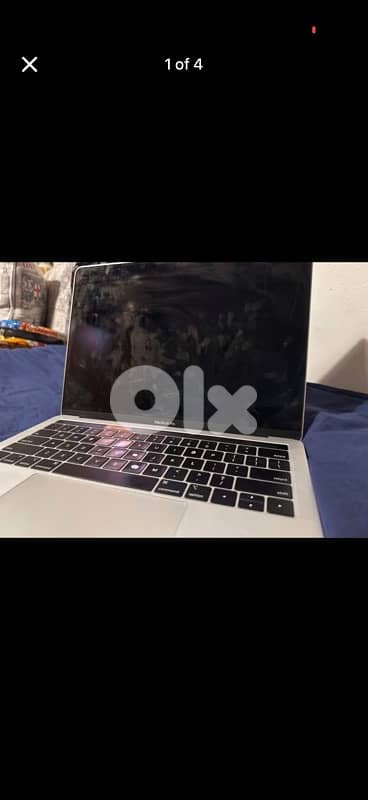 MacBook Pro 2019 touchbar 0