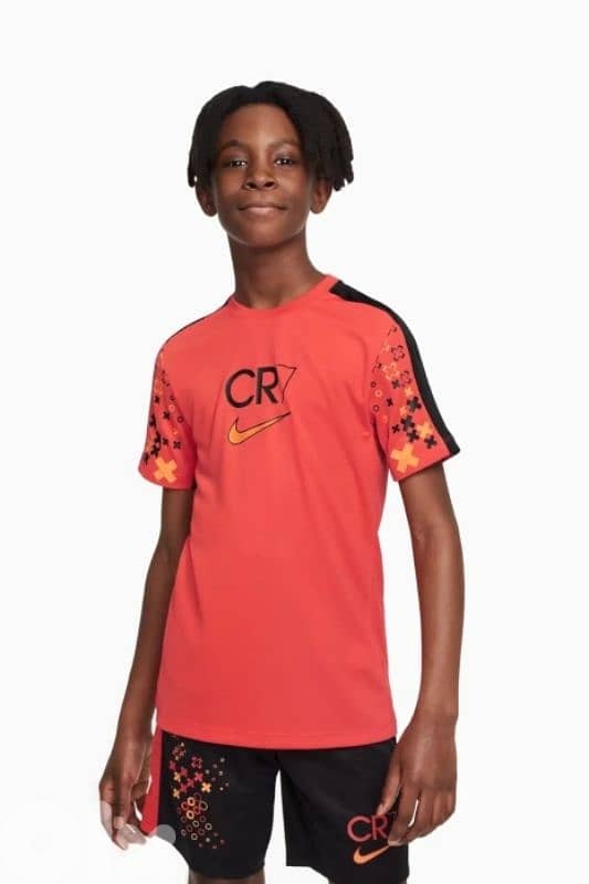 nike cr7 t shirt soccer and short 0