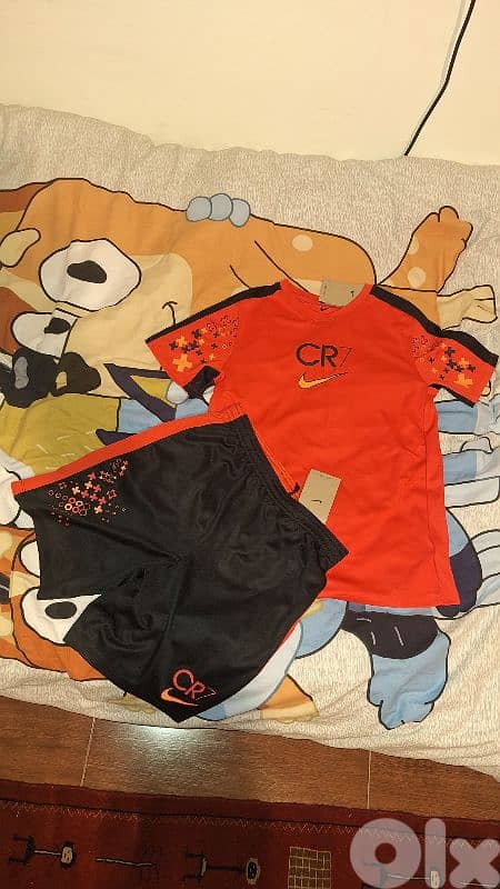 nike cr7 t shirt soccer and short 1