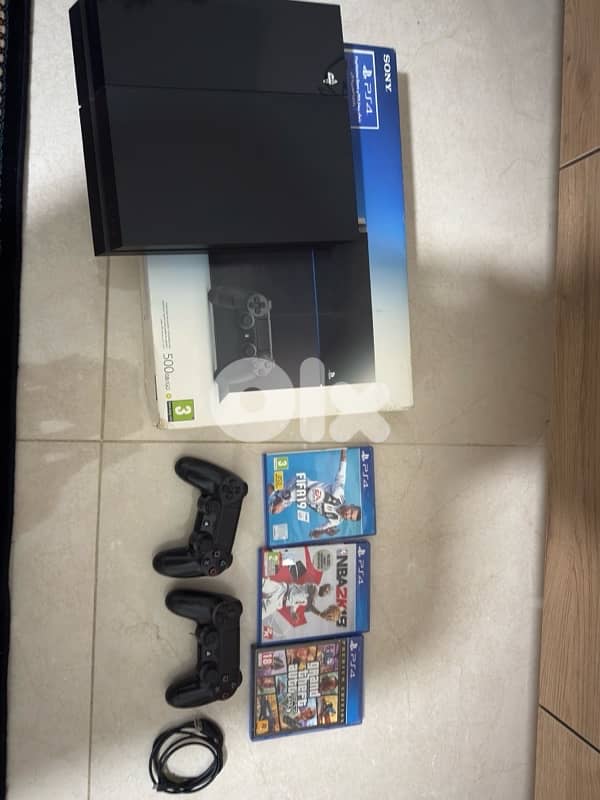 ps4 like new 0