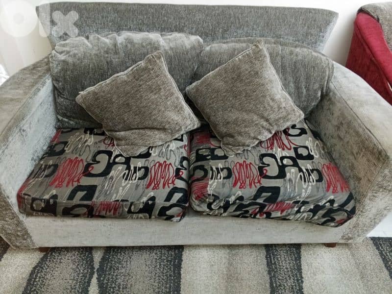 4 sofas for only 150$ 1