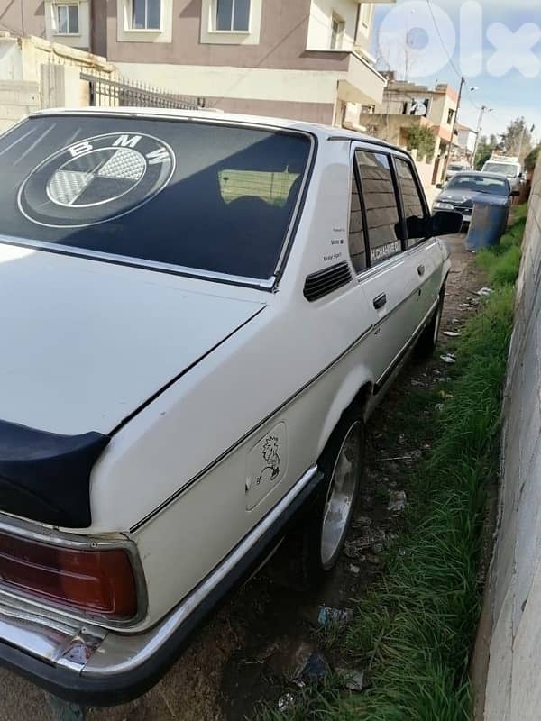 بي ام دبليو الفئة 1 1900 0