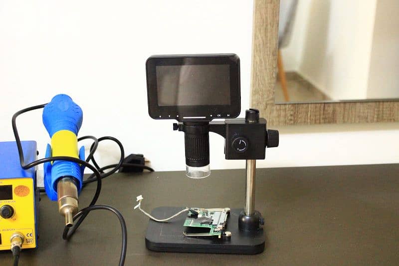 عدة صيانة تلفونات ولابتوبات Maintenance kit for phones and Laptops 4