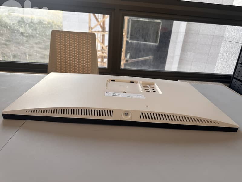 LG 27 Inch 4K UHD UltraFine IPS Monitor 60Hz | 27UP850N-W 4