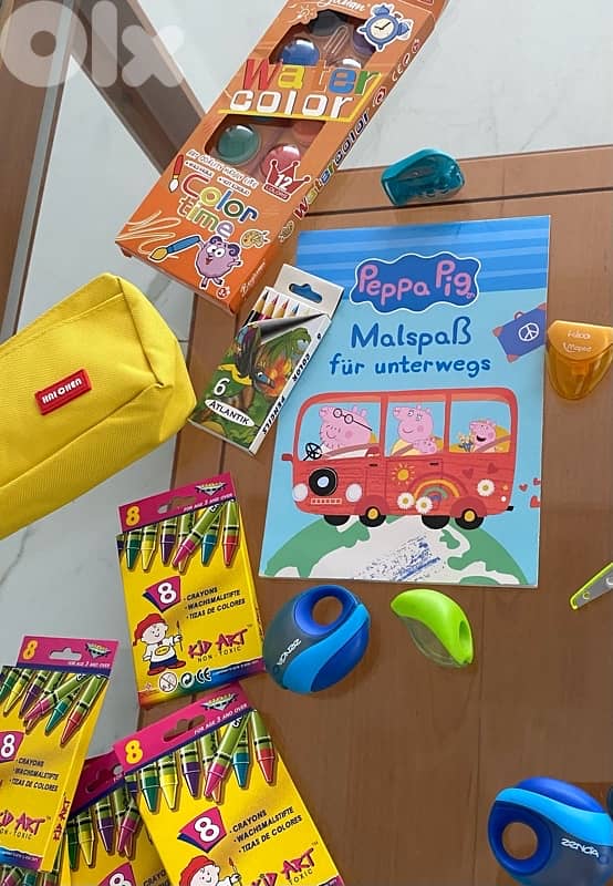 Peppa Pig coloring book + other school stationary 5