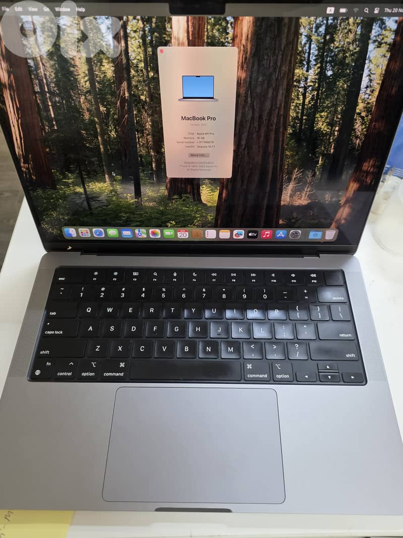 14 inch MacBook M1 PRo 5