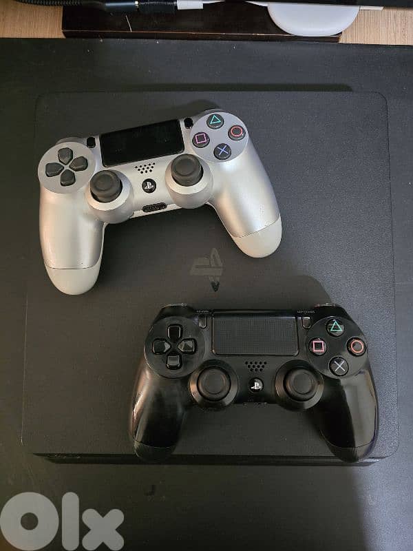 ps4 slim 2