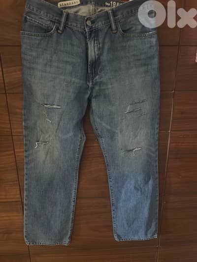 gap ripped regular fit jeans