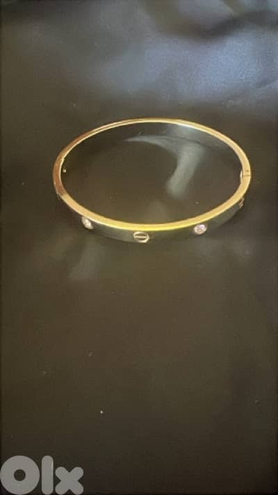 Gold stylish bracelet