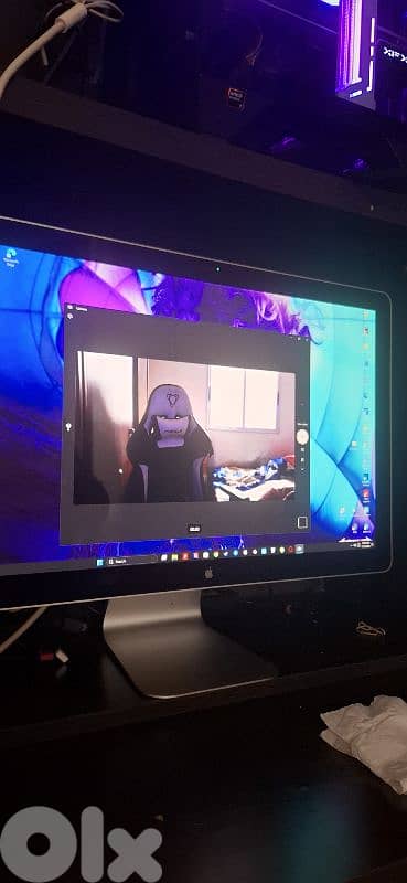 Apple Monitor 24inch Full HD 1