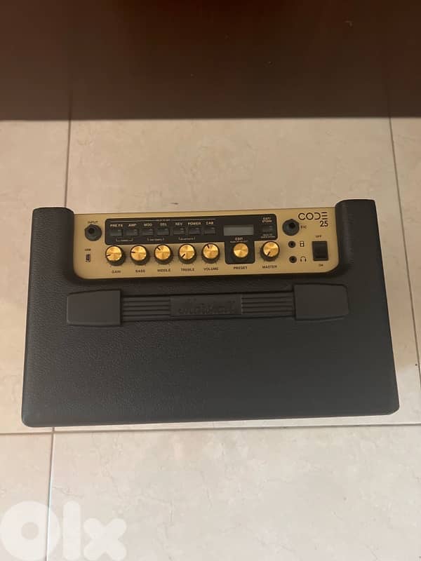 MARSHALL CODE AMPLIFIER 1