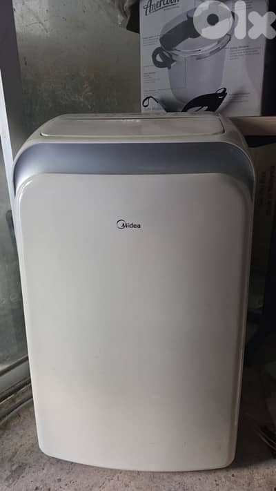 Ac,dog house,basketball hoop