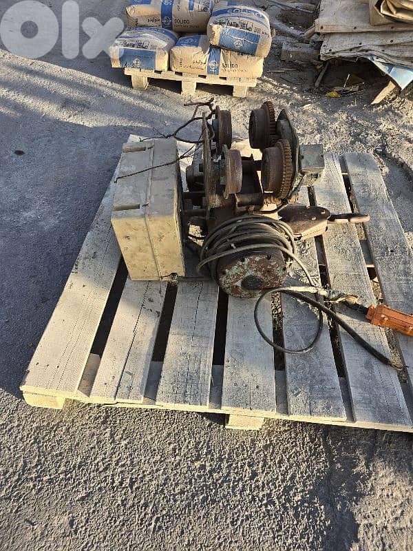 ونش مستعمل بحالة جيدة 1