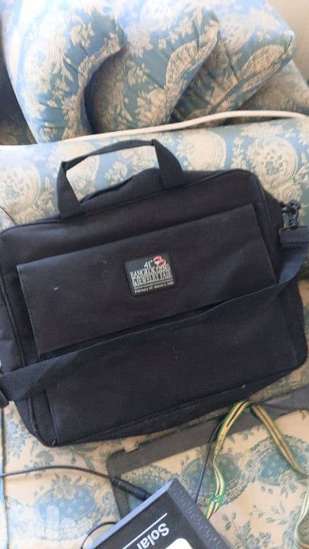 no batery no dvd righter 0