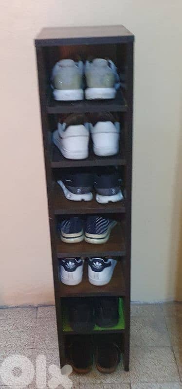 درف  أحذية بس ١٠  دولار طول ١٢٧ وغمق  ٣٦  ارتفاع ٢٩  بيروت    ٠٣٧٢٣٨٩٥ 3