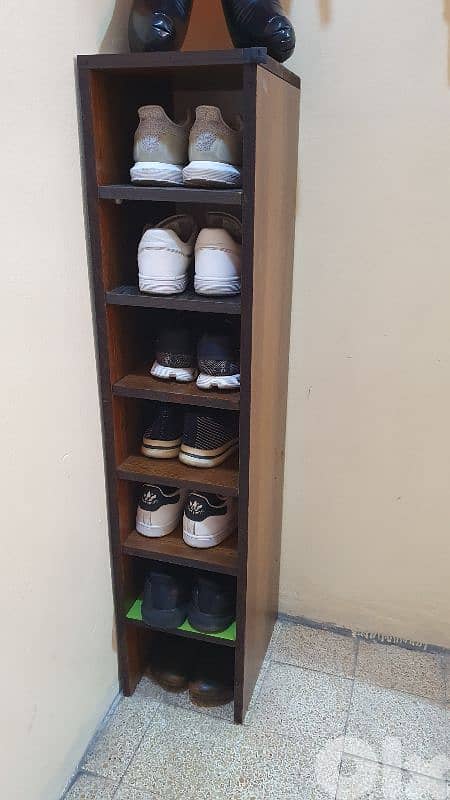 درف  أحذية بس ١٠  دولار طول ١٢٧ وغمق  ٣٦  ارتفاع ٢٩  بيروت    ٠٣٧٢٣٨٩٥ 7