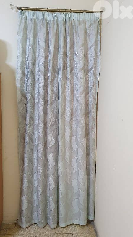 برداية داخلي لباب واحد مع حديد و شناغل مستعمل نضيف ١٥$  بيروت ٠٣٧٢٣٨٩٥ 0