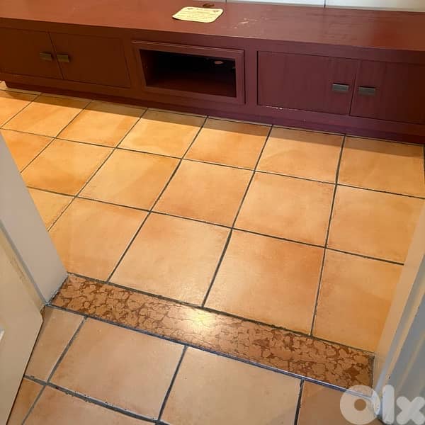 TV unit and bookshelf 2