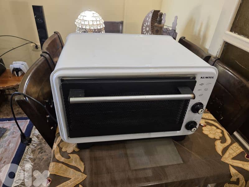 فرن عل كهربا حجم كبير بحالة ممتازة 0