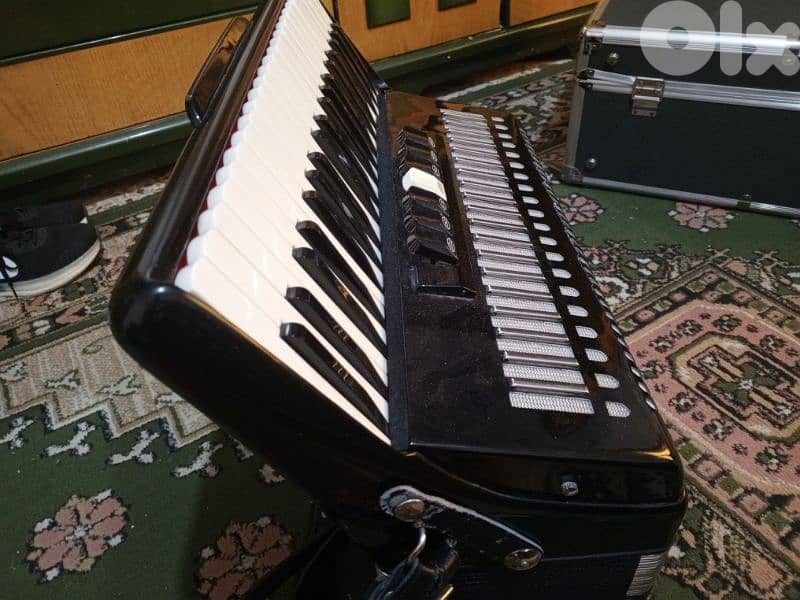 accordéon , accordion 120 bass 1