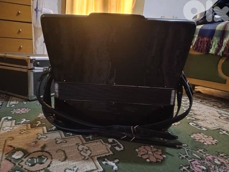 accordéon , accordion 120 bass 2