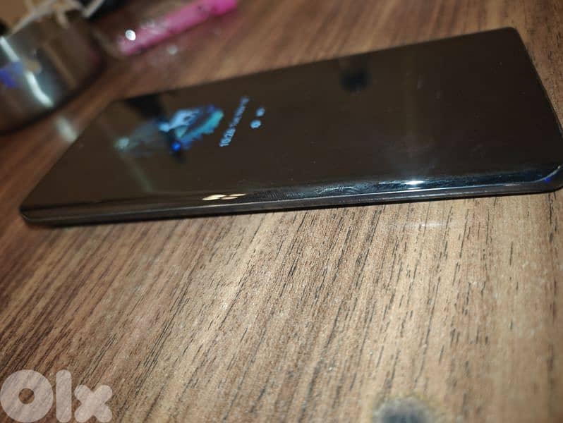 honor x9D 256 (12+8 rams) 3