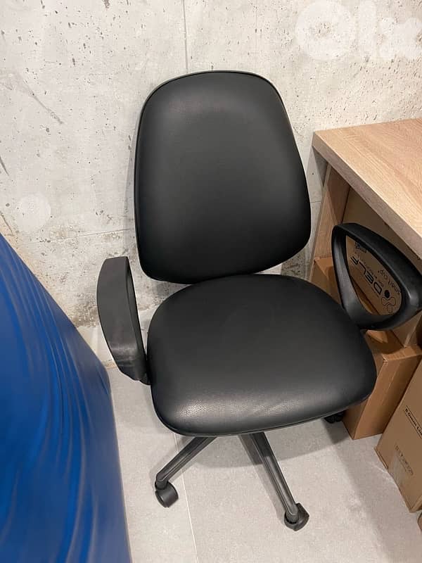 office chair 0
