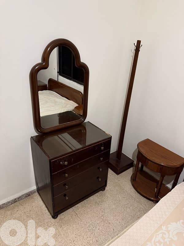 غرفة نوم خشب قديم وقوي/ Full bedroom 5