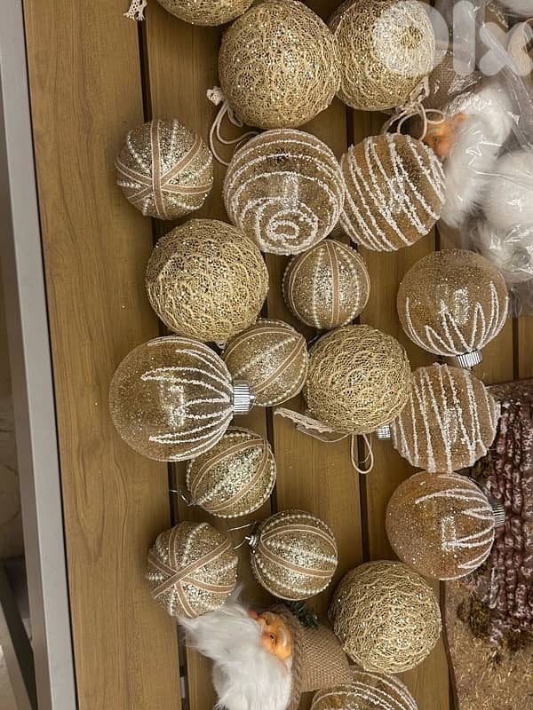 Christmas decorations 3