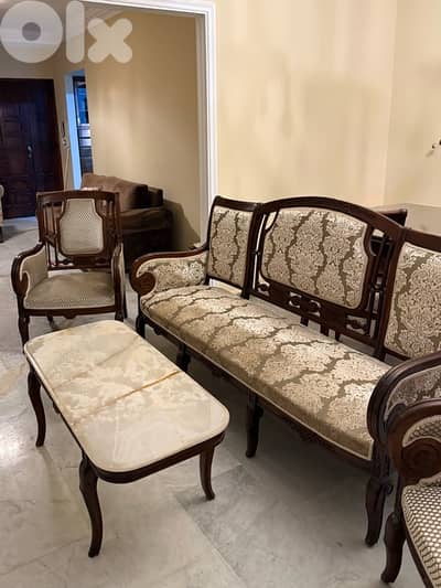 غرفة نوم خشب قديم وقوي/ Full bedroom