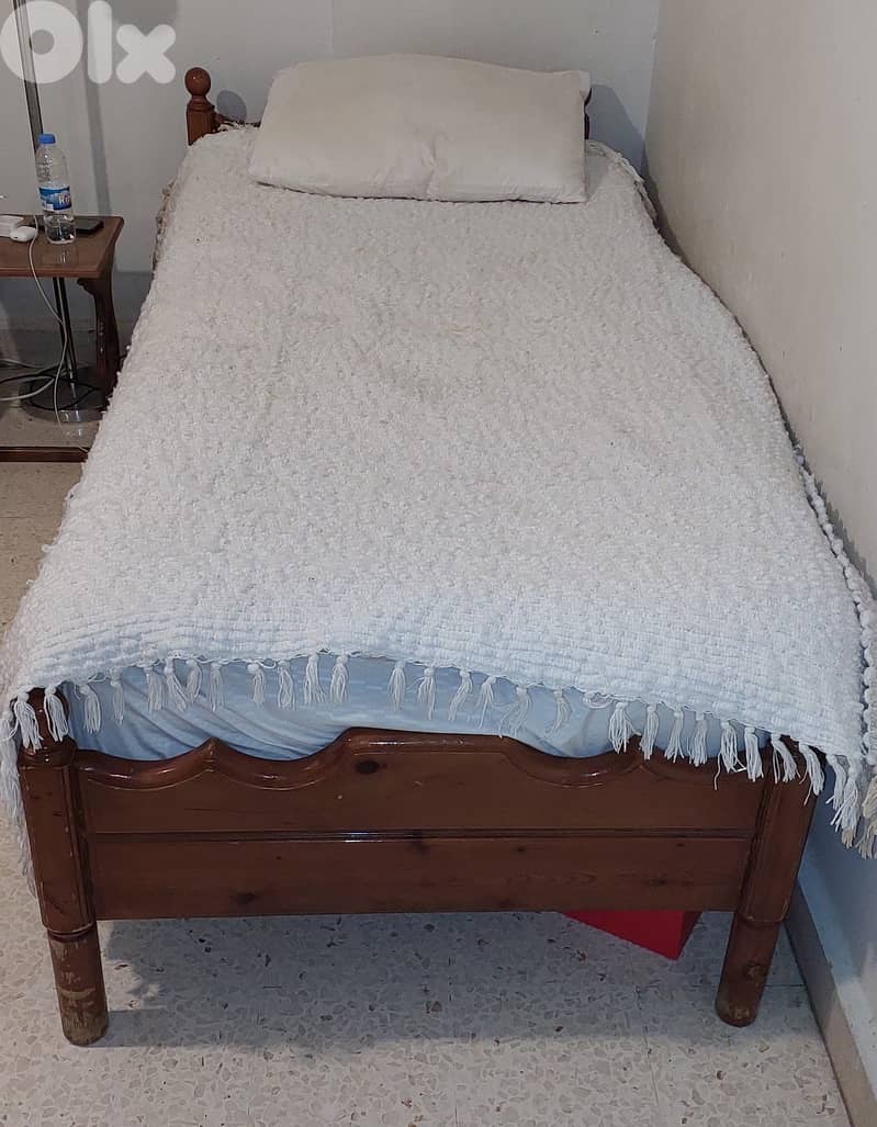 غرفة نوم مستعملة للبيع 4