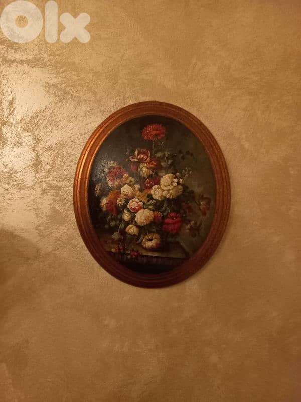 Full Salon in very good condition. 6