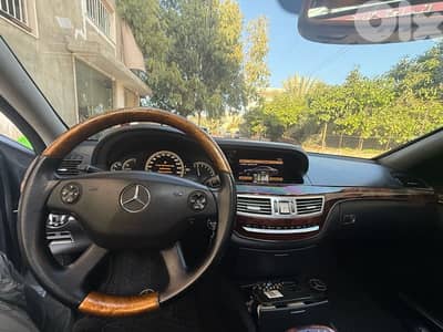 Mercedes-Benz S-Class 2007