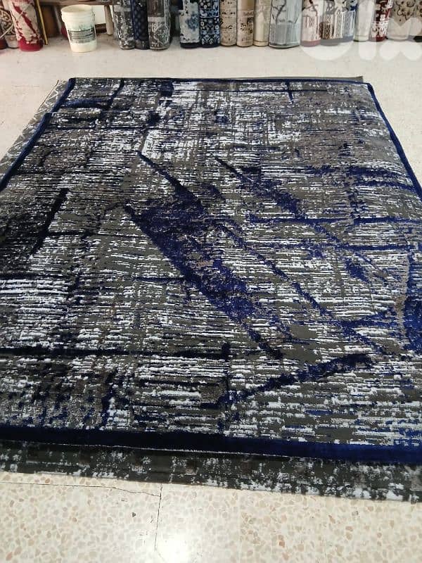 كل سجاده حسب مقاسا يعني كل نقشه موجود من 5