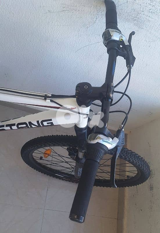 New bike iyess 26 b 125$ 4