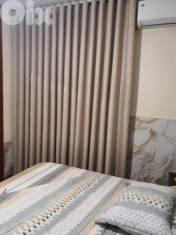 مخمل المتر ب10$ والتركيب الخياطة مجانا 6