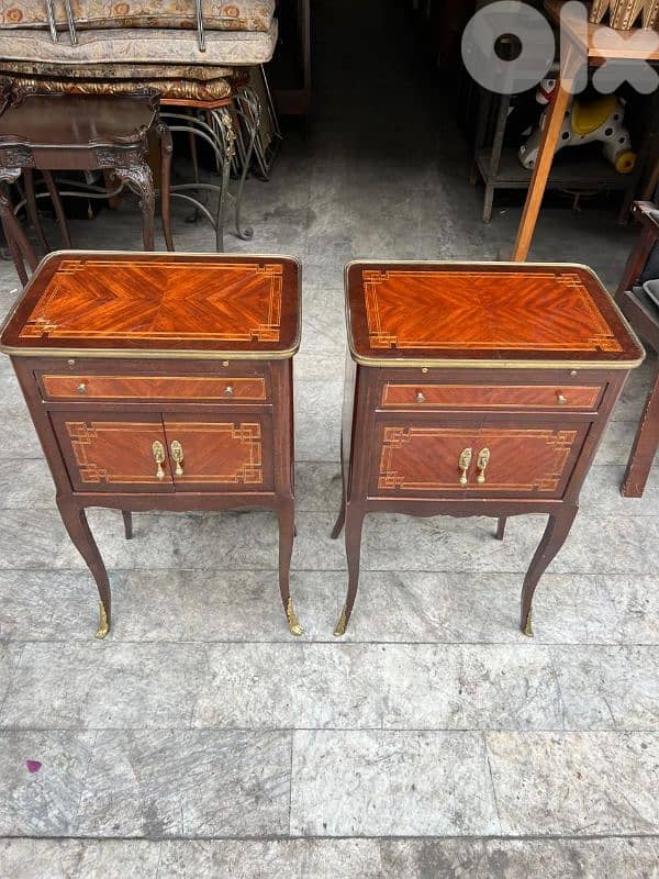 pair frensh side table marquetry طاولة صالون فرنسي عدد ٢ ناعمين 3