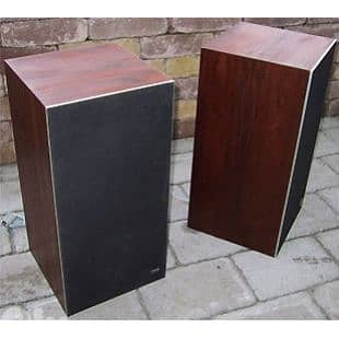 Speakers (Bose, JAMO, Olufsen etc. . . ) 1