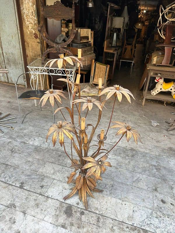 frensh Enamel flower floor lamp 1970's لمبادير انتيك سبعينات رائع 1