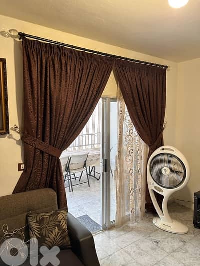 برداية Curtains