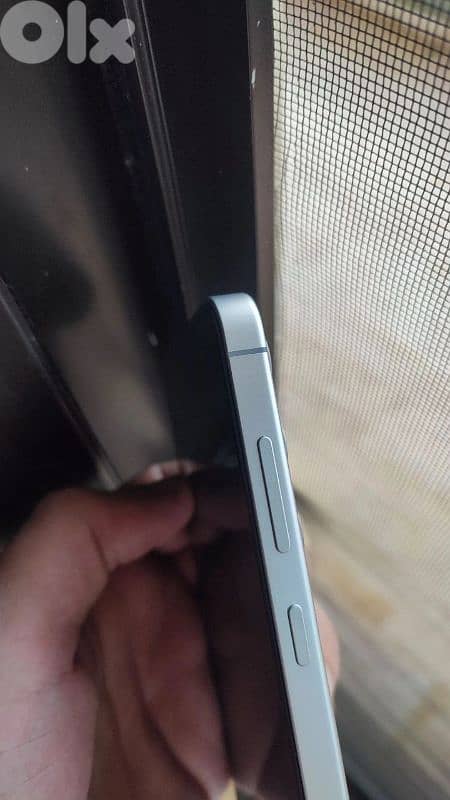 Samsung S24 Fe used only 2-3 month 1