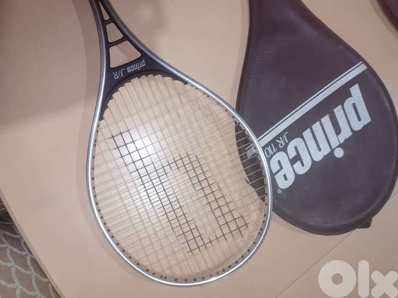 2 Original Tennis Rackets – Wilson Extra II & Prince J/R Series 110 3