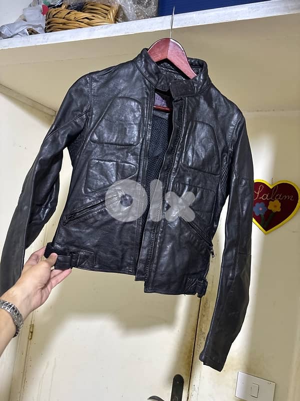 Bershka biker-style real leather jacket for woman 0