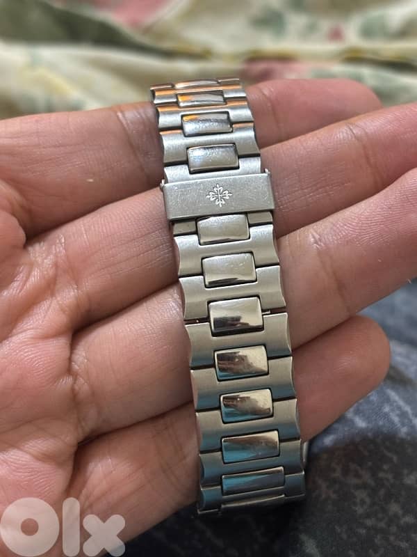 Patek philippe nautilus 5712 high quality replica 3